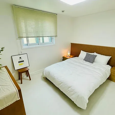 Seoul Local Home Greenbell